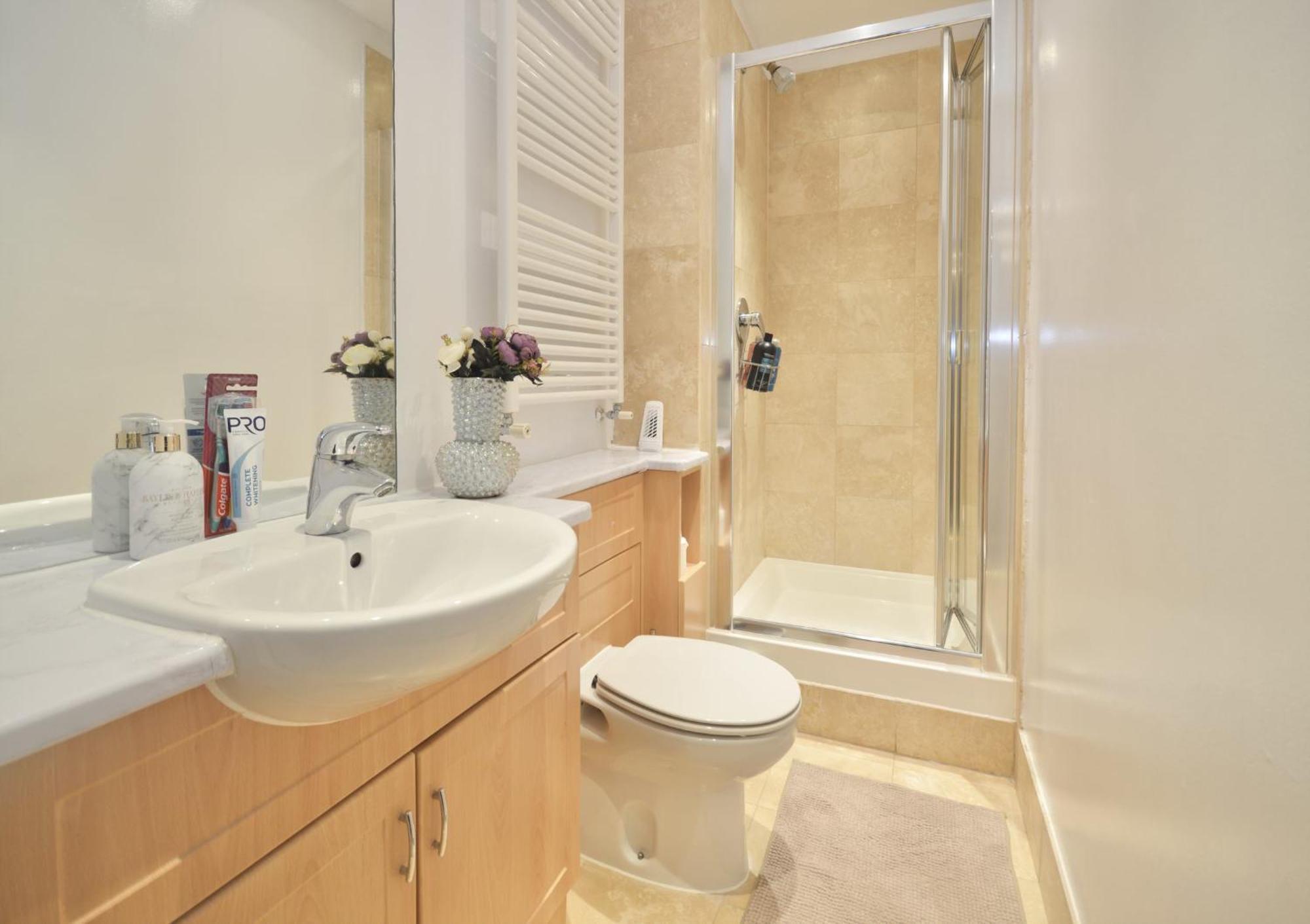 Kensington Apartment, Breakfast, 2 Baths Λονδίνο Εξωτερικό φωτογραφία