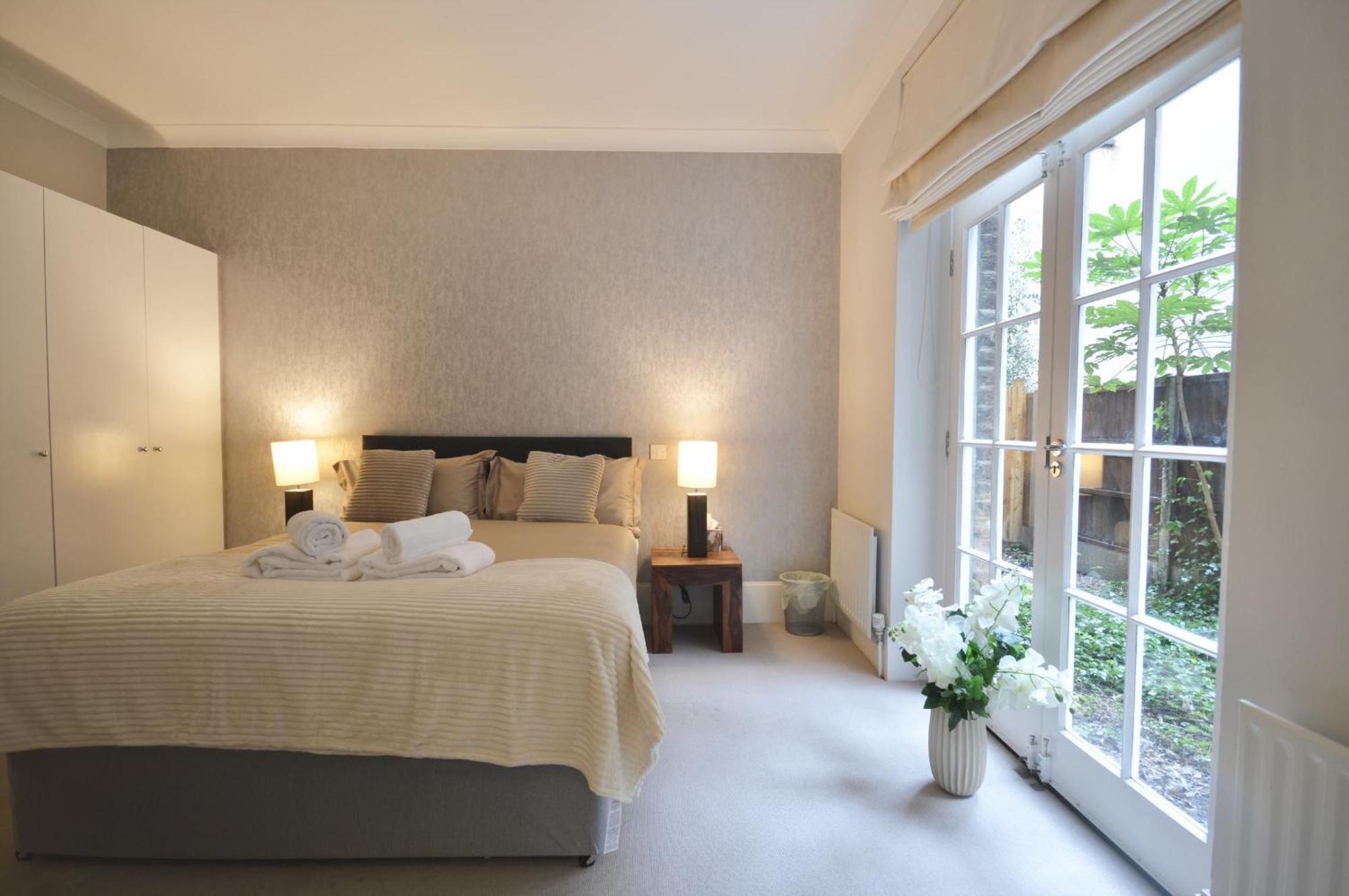 Kensington Apartment, Breakfast, 2 Baths Λονδίνο Εξωτερικό φωτογραφία